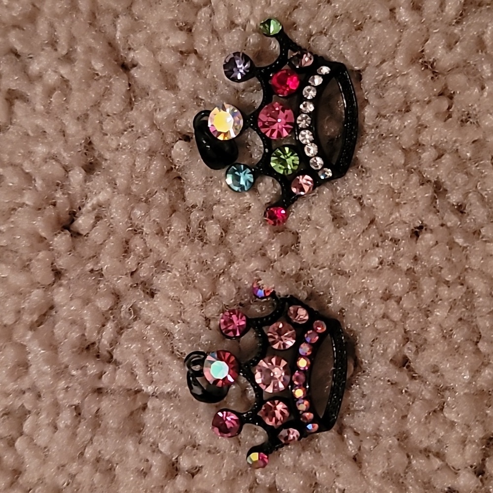 Necklace pendants